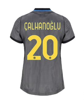 Inter Milan Hakan Calhanoglu #20 Maglia Gara Terza Repliche 2026-27 Donna Maniche Corte Inter Milan Hakan Calhanoglu #20 Maglia Gara Terza Repliche 2026-27 Donna Maniche Corte
